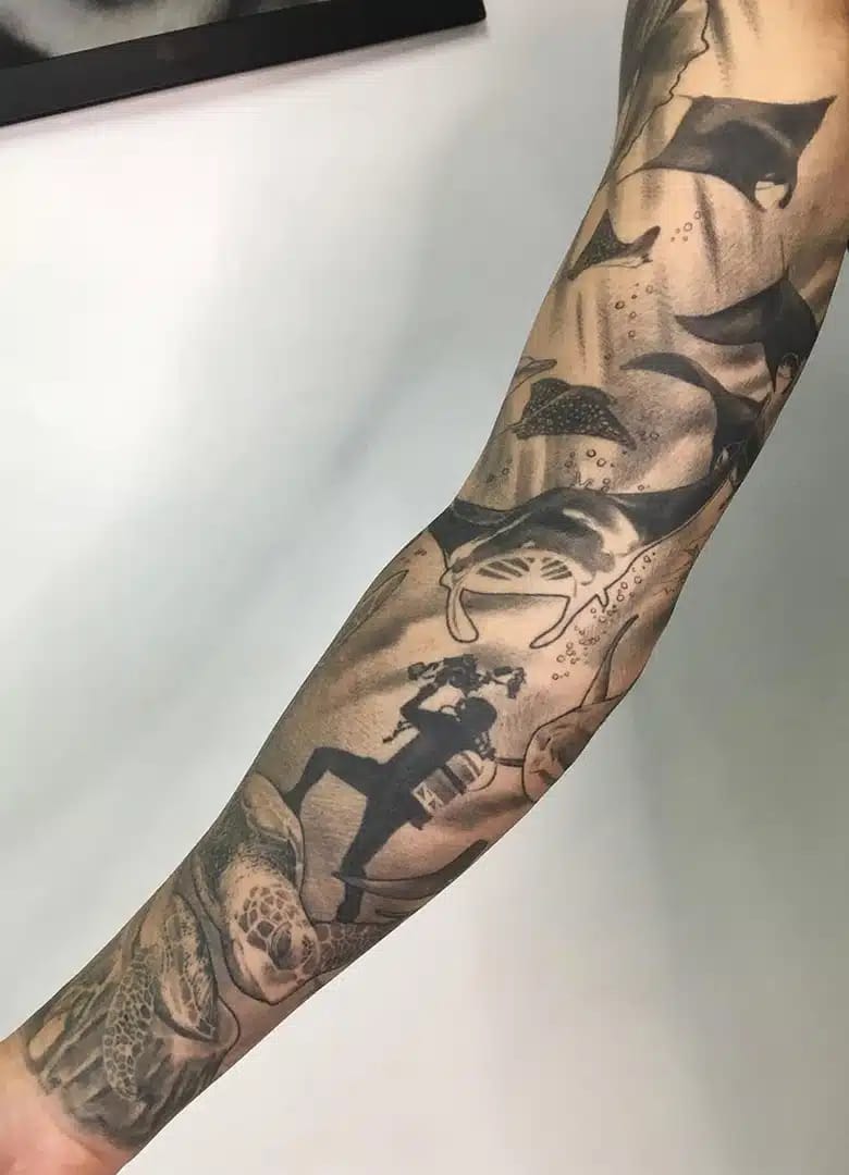 Tatuagem realista de Gian Silva 23