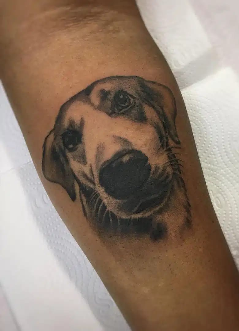 Tatuagem realista de Gian Silva 25